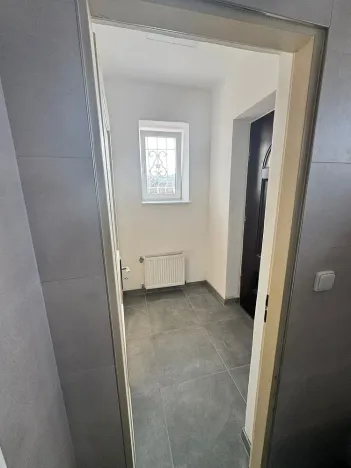 Pronájem bytu 2+1, Liberec - Liberec II-Nové Město, Šafaříkova, 50 m2