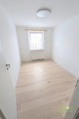 Prodej bytu 3+1, Liberec, Dobiášova, 84 m2