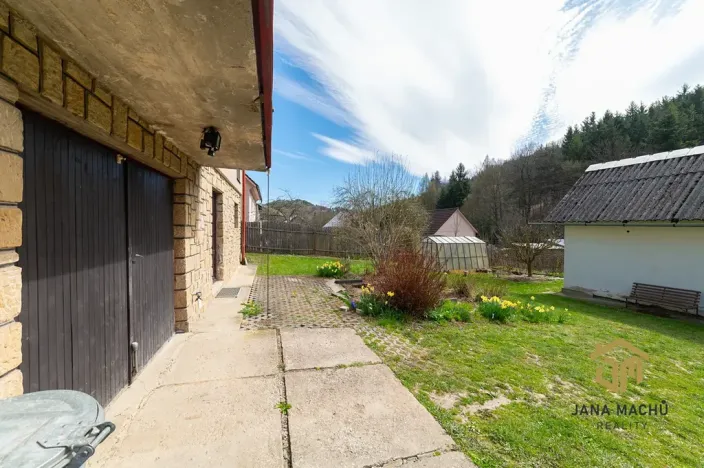 Prodej rodinného domu, Vlčková, 120 m2