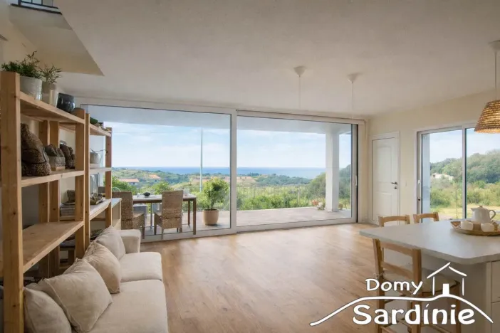 Prodej domu, Trinitá D'Agultu, Sardinie, Itálie, 200 m2