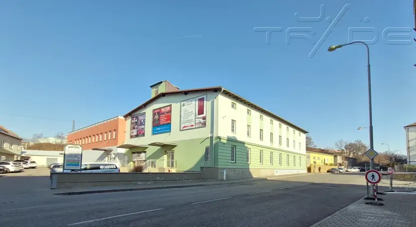 Prodej obchodního prostoru, Znojmo, Vídeňská třída, 5100 m2