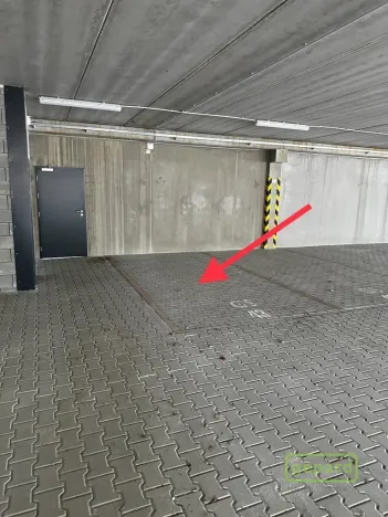 Pronájem garážového stání, Klatovy, Cibulkova, 13 m2