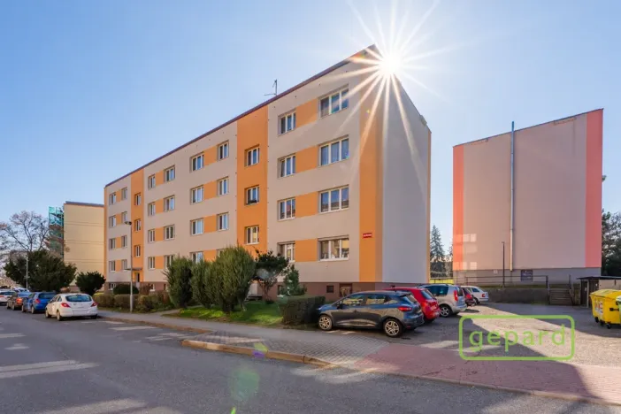 Prodej bytu 3+1, Mníšek pod Brdy, Jana Šťastného, 76 m2