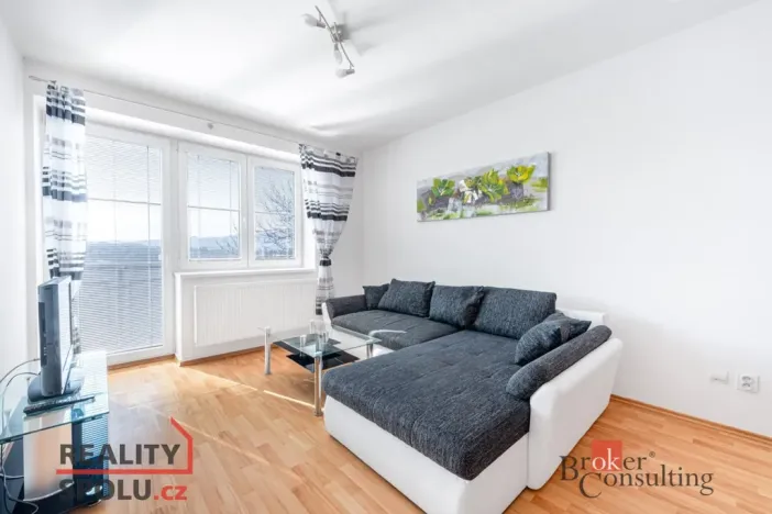 Pronájem bytu 2+kk, Liberec - Liberec VI-Rochlice, Nádvorní, 56 m2