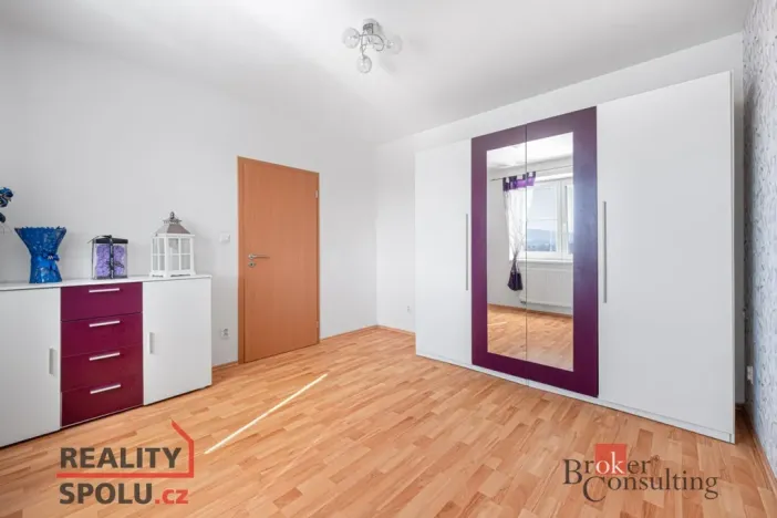 Pronájem bytu 2+kk, Liberec - Liberec VI-Rochlice, Nádvorní, 56 m2