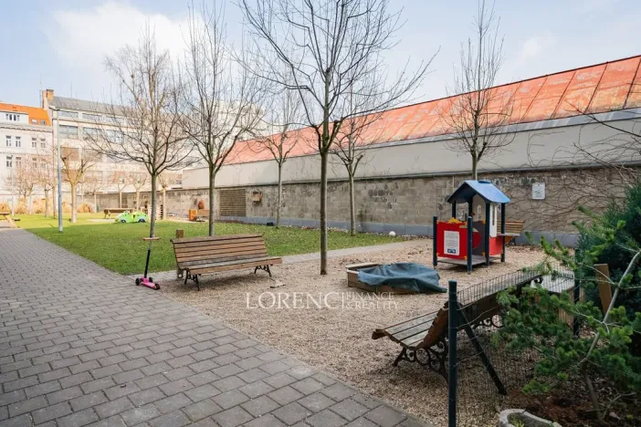 Pronájem bytu 2+kk, Praha - Libeň, Ocelářská, 65 m2