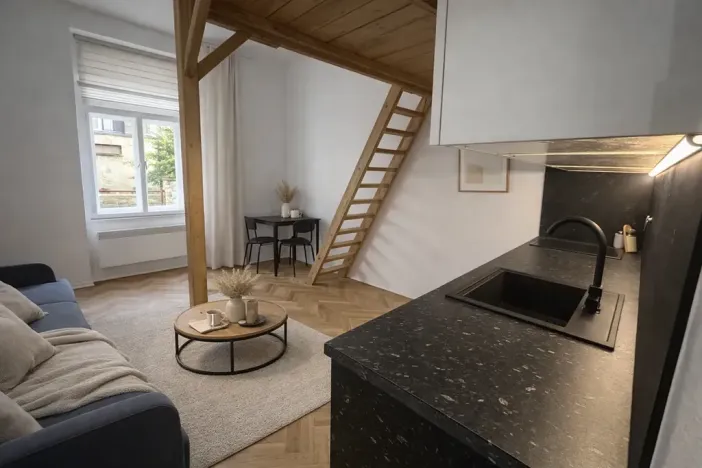 Pronájem bytu 1+kk, Praha - Vinohrady, Velehradská, 25 m2