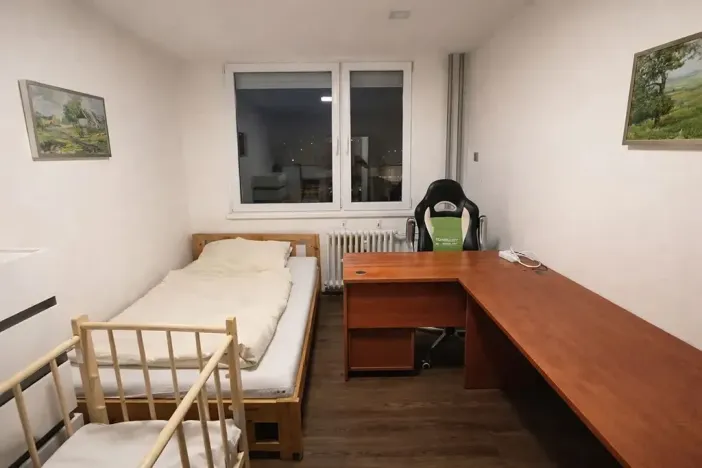 Pronájem bytu 2+kk, Praha - Kobylisy, Frýdlantská, 44 m2