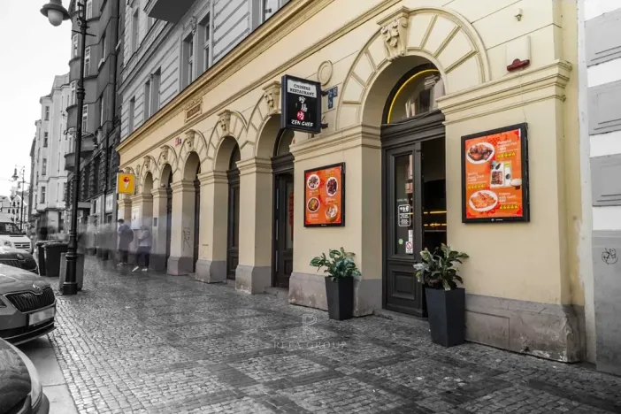 Prodej obchodního prostoru, Praha - Staré Město, Kaprova, 529 m2