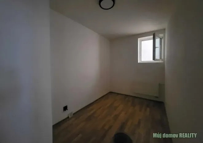 Pronájem pokoje, Praha - Břevnov, Na břevnovské pláni, 13 m2