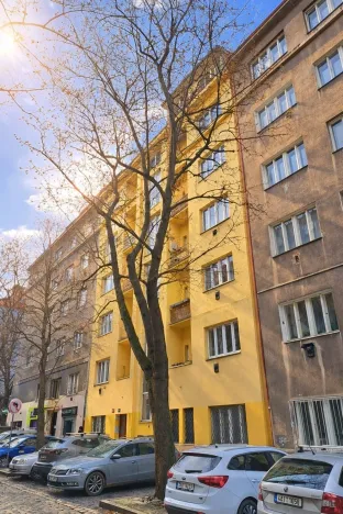 Prodej bytu 1+kk, Praha - Bubeneč, Národní obrany, 31 m2