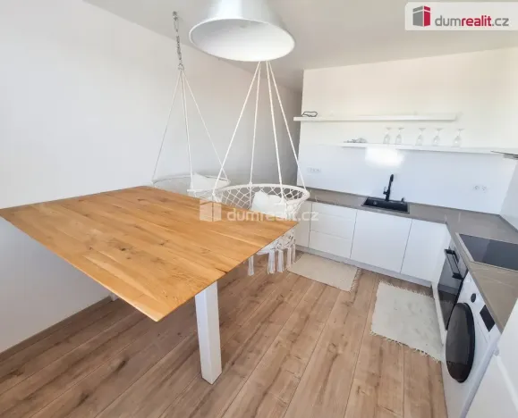 Pronájem bytu 2+1, Roudnice nad Labem, Alej 17. listopadu, 63 m2