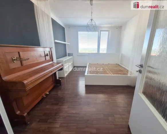 Pronájem bytu 2+1, Roudnice nad Labem, Alej 17. listopadu, 63 m2