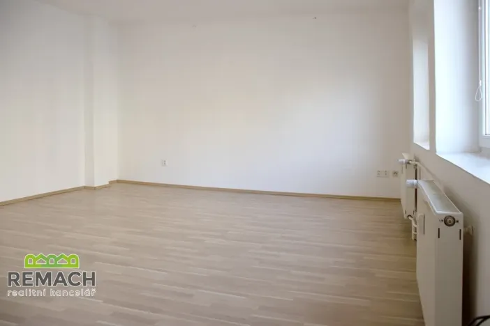 Pronájem bytu 1+kk, Náchod, Smiřických, 38 m2