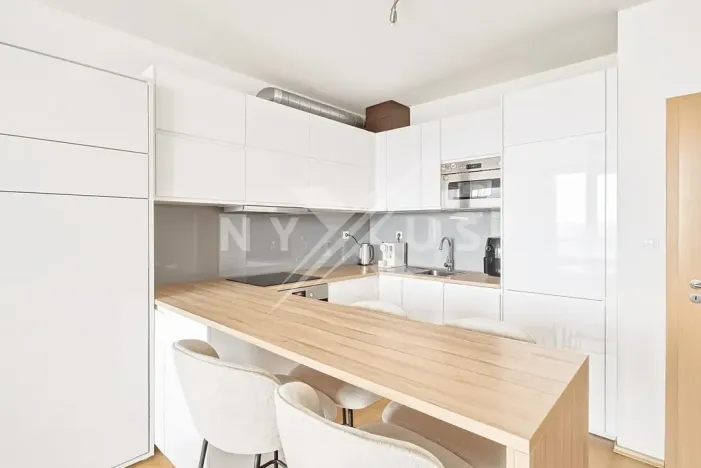 Prodej bytu 2+kk, Praha - Háje, Steinerova, 60 m2