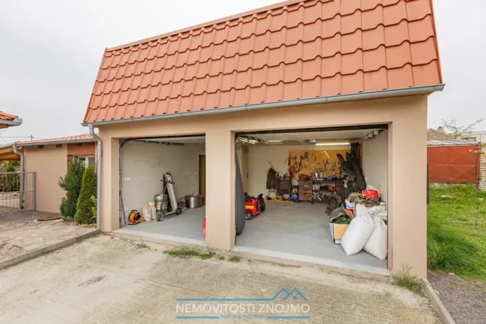 Prodej rodinného domu, Vrbovec, 170 m2