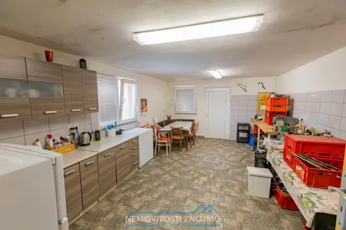 Prodej rodinného domu, Vrbovec, 170 m2