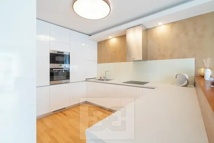 Pronájem bytu 3+kk, Praha - Holešovice, Na Maninách, 110 m2