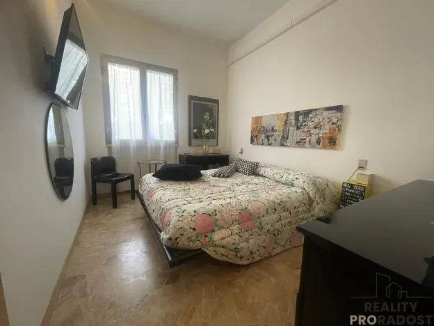 Prodej bytu 3+kk, Via Silio Italico,Villa Rosa,Itálie, 65 m2