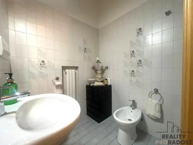 Prodej bytu 3+kk, Villa Rosa,Itálie, 65 m2