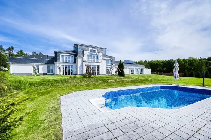 Prodej ubytování, Rosovice, 900 m2