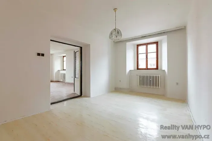 Prodej bytu 3+1, Žatec, náměstí Svobody, 101 m2