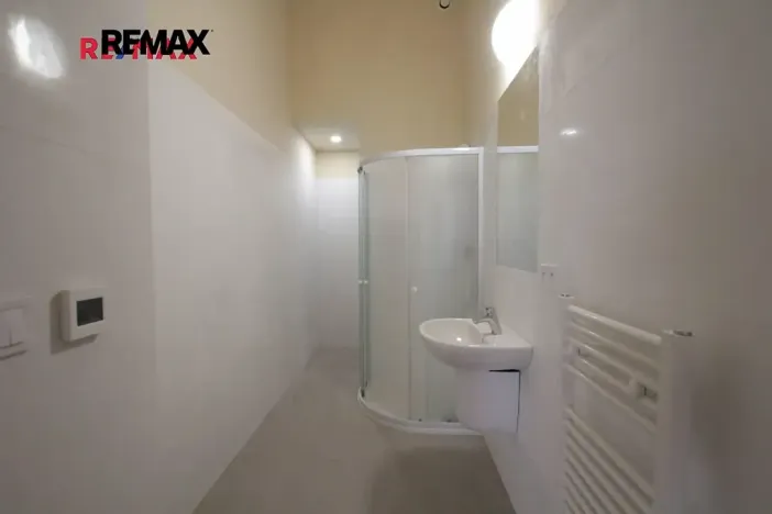 Pronájem bytu 2+1, Kolín, Karlovo náměstí, 111 m2