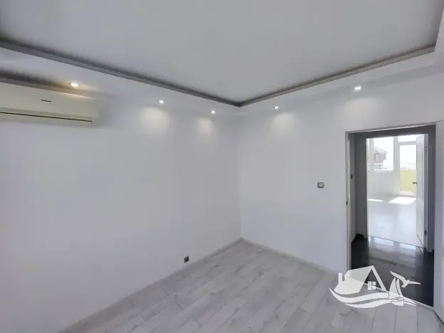 Prodej atypického bytu, Pomorie, Bulharsko, 148 m2