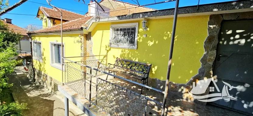 Prodej rodinného domu, Aytos, Bulharsko, 129 m2