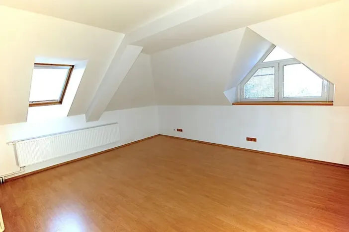 Pronájem rodinného domu, Psáry, Pod Skalkou, 300 m2