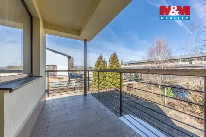 Prodej výrobních prostor, Česká Lípa, Dubická, 1182 m2