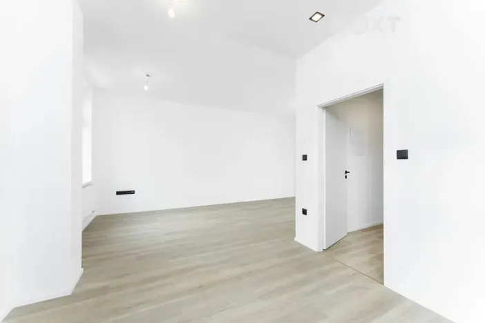 Pronájem bytu 1+kk, Jilemnice, Jana Harracha, 30 m2