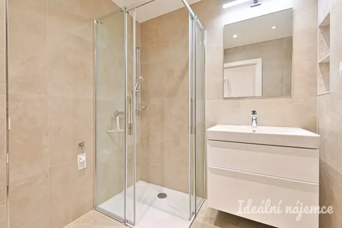 Pronájem bytu 2+1, Brno, Křížová, 52 m2