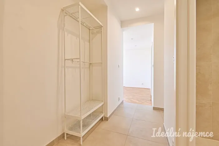 Pronájem bytu 2+1, Brno, Křížová, 52 m2