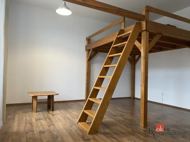 Prodej bytu 2+kk, Hradec Králové - Kukleny, Za Škodovkou, 54 m2