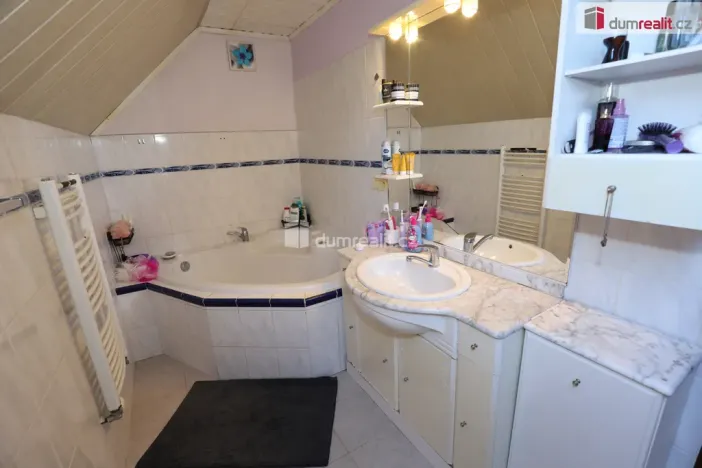 Prodej ubytování, Habartov, Vítězná, 330 m2