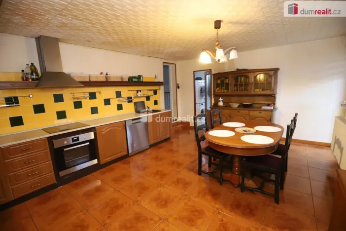 Prodej ubytování, Habartov, Vítězná, 330 m2