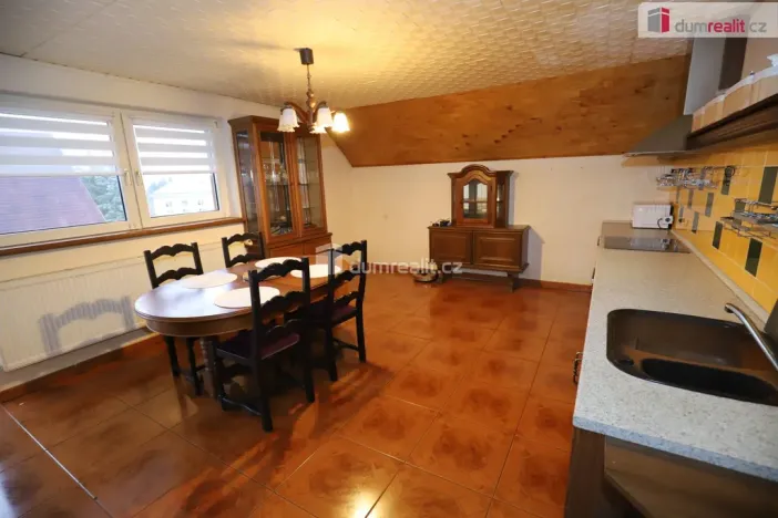 Prodej ubytování, Habartov, Vítězná, 330 m2