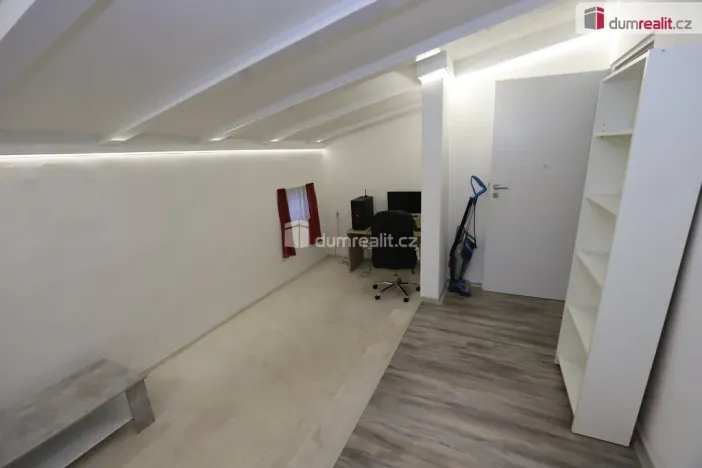 Prodej ubytování, Habartov, Vítězná, 330 m2