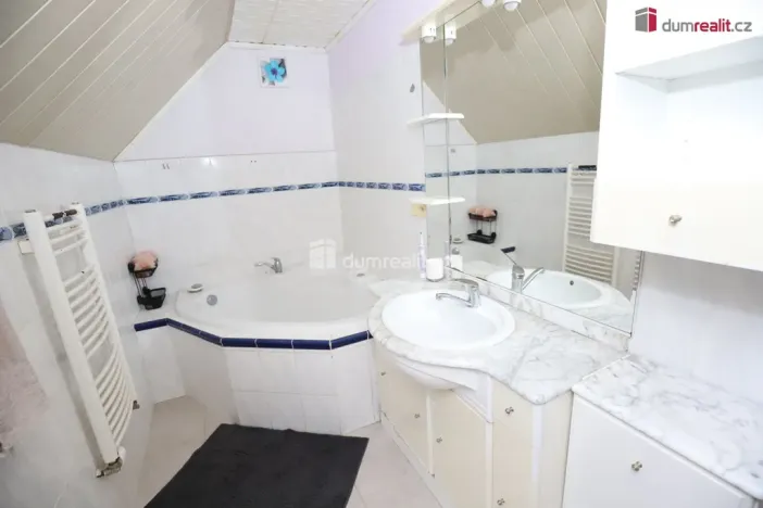 Prodej ubytování, Habartov, Vítězná, 330 m2