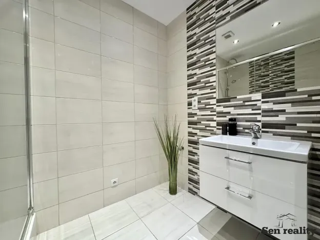 Prodej bytu 2+1, Pardubice, Luďka Matury, 62 m2