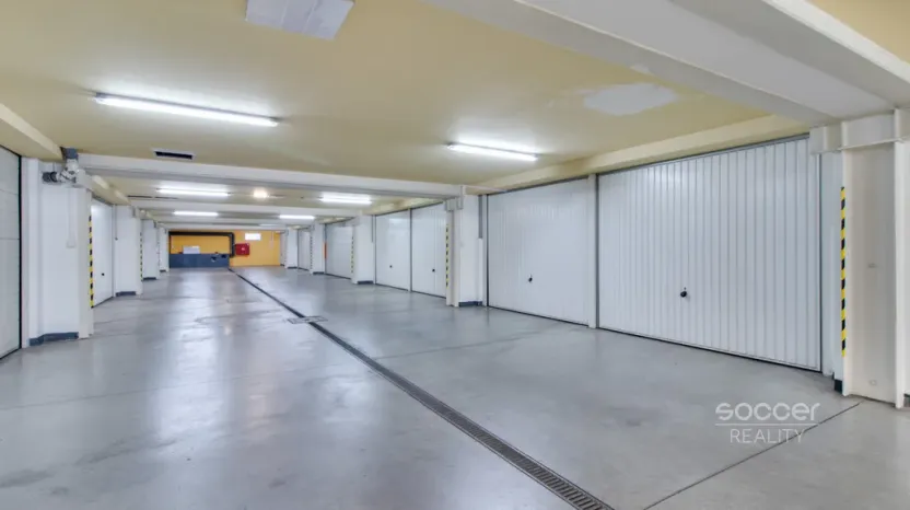 Pronájem atypického bytu, Praha - Prosek, Na pokraji, 68 m2