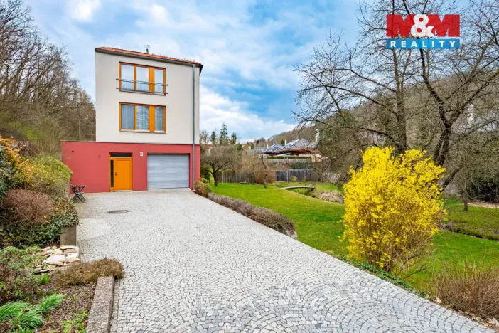 Prodej rodinného domu, Praha - Dejvice, V Šáreckém údolí, 230 m2