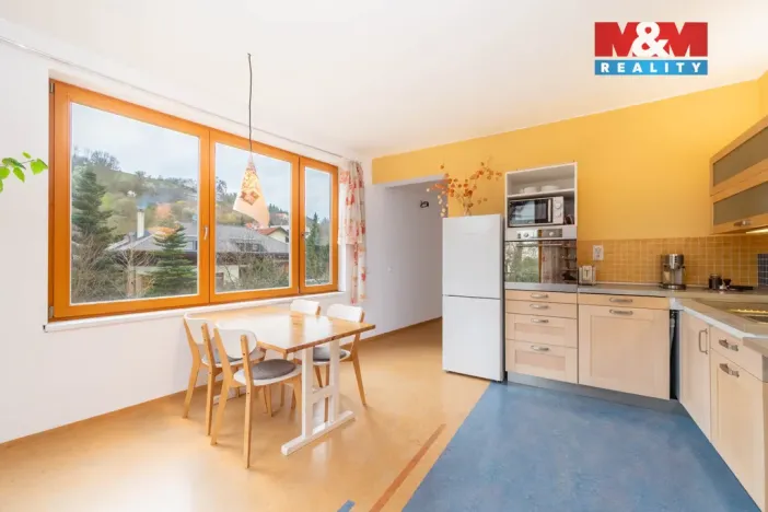 Prodej rodinného domu, Praha - Dejvice, V Šáreckém údolí, 230 m2