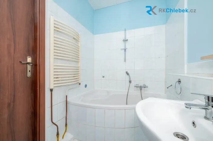 Prodej bytu 3+1, Paskov, Fučíkova, 71 m2