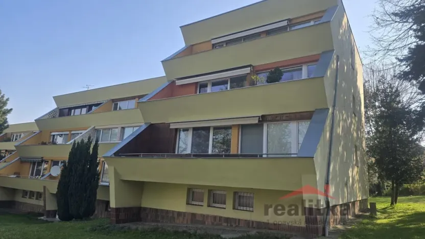 Pronájem bytu 3+1, Opava - Předměstí, Dostojevského, 120 m2