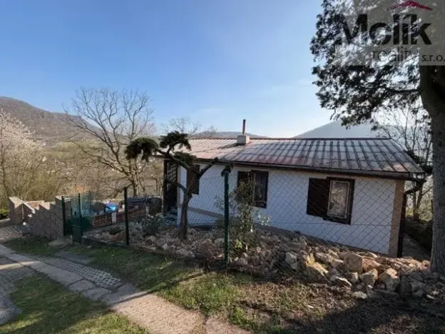 Prodej chaty, Dolní Zálezly, Na Vyhlídce, 518 m2