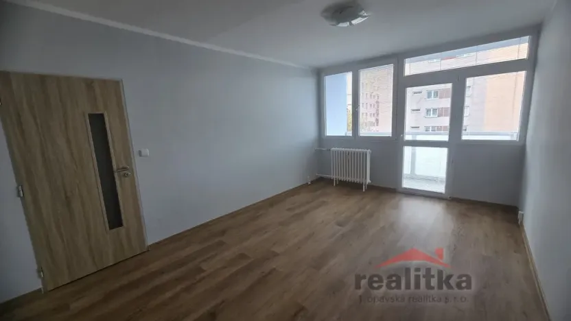 Pronájem bytu 2+1, Opava - Kateřinky, Holasická, 52 m2