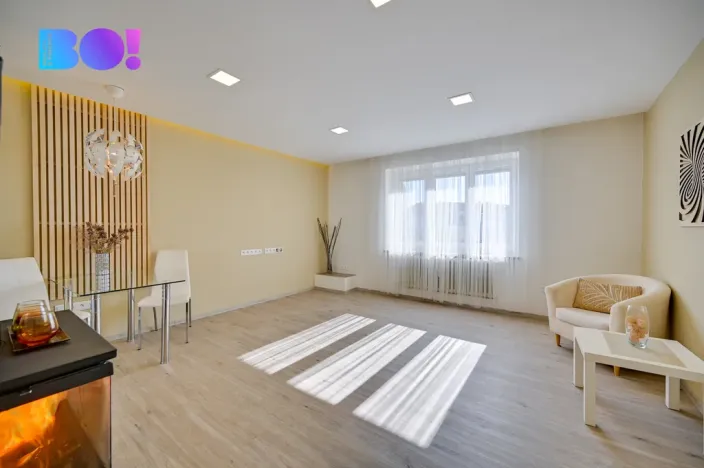 Prodej bytu 3+1, Šumperk, nám. Republiky, 93 m2