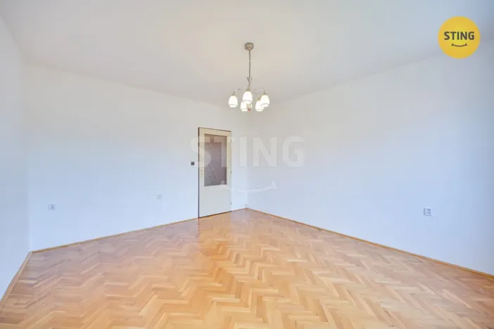 Prodej bytu 2+1, Otrokovice, tř. Spojenců, 60 m2